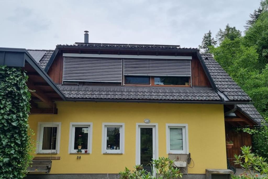 Country Retreat, Near Ljubljana City, Apartma Na Vasi, Blizu Mesta Ljubljana Apartment Medvode Exterior photo